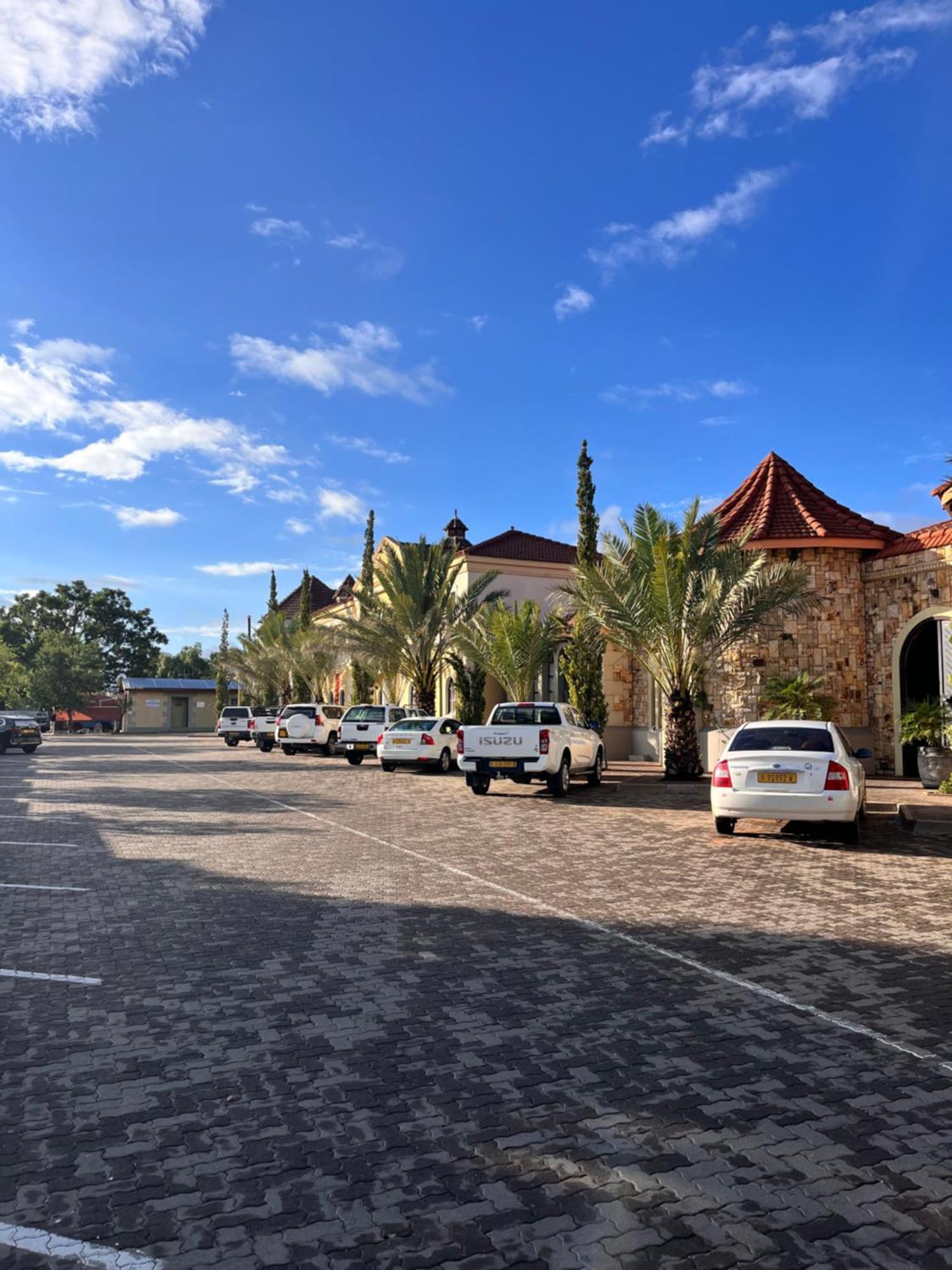 The Windhoek Luxury Suites Экстерьер фото