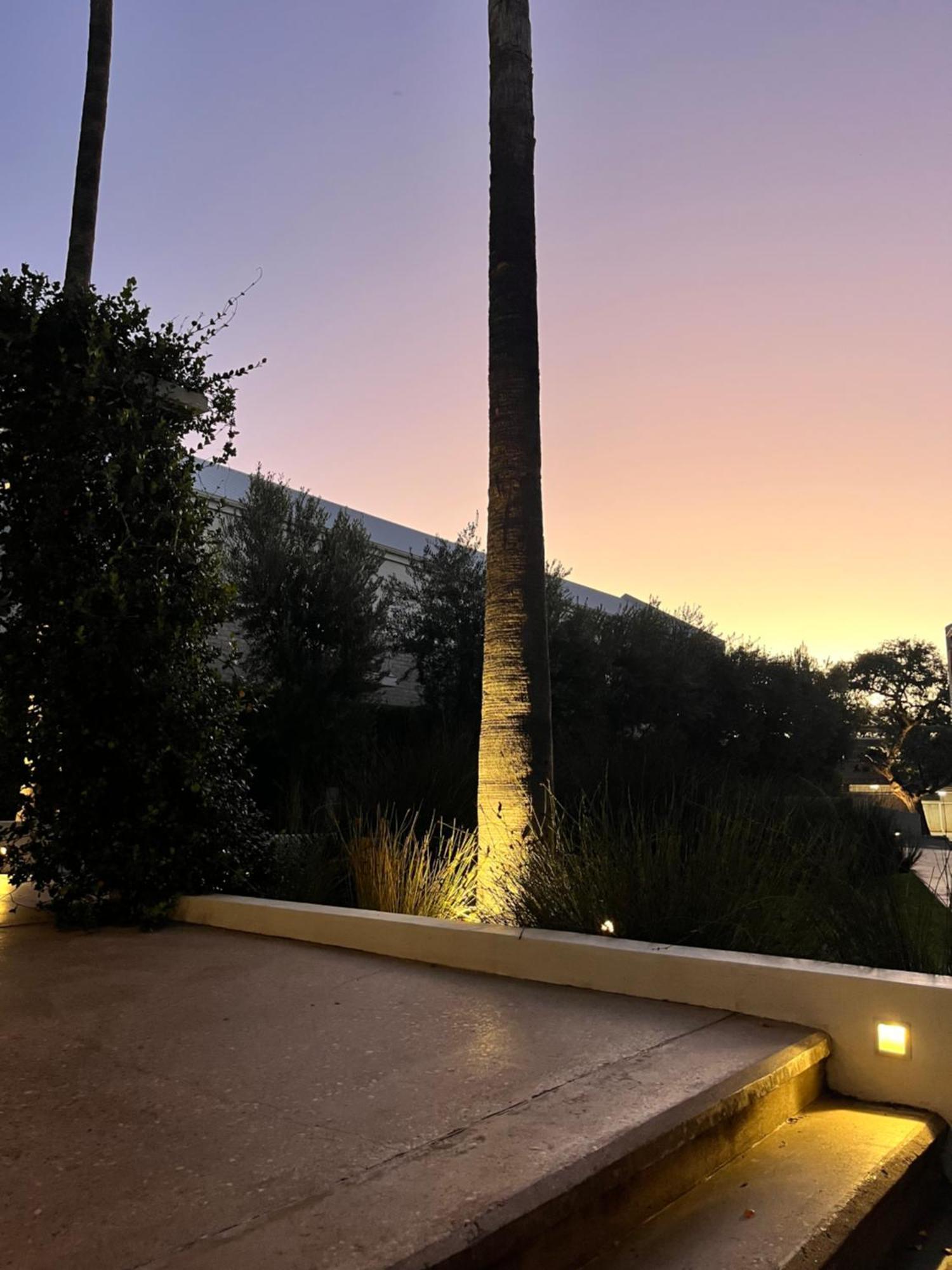 The Windhoek Luxury Suites Экстерьер фото