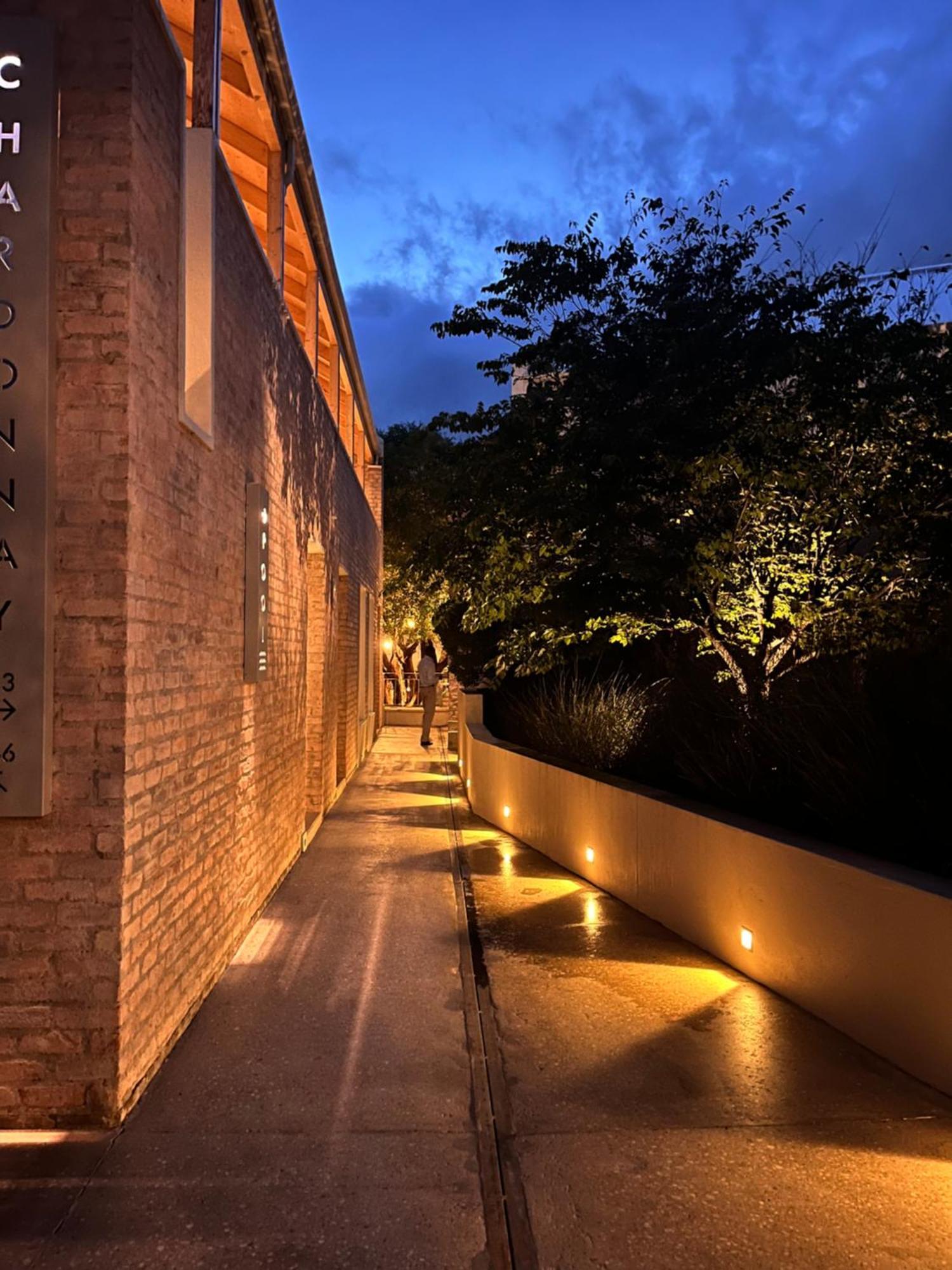 The Windhoek Luxury Suites Экстерьер фото