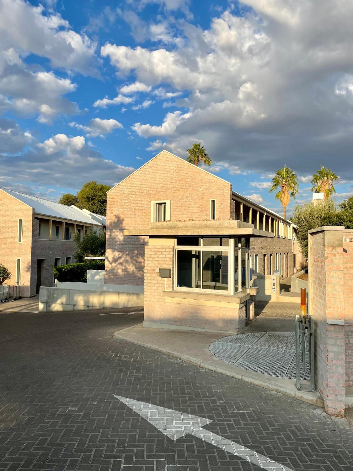 The Windhoek Luxury Suites Экстерьер фото